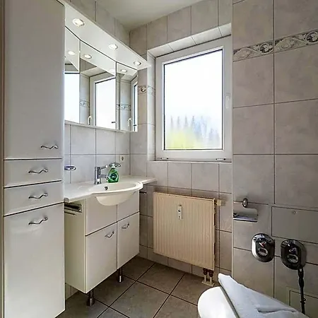 12 In Der Maria